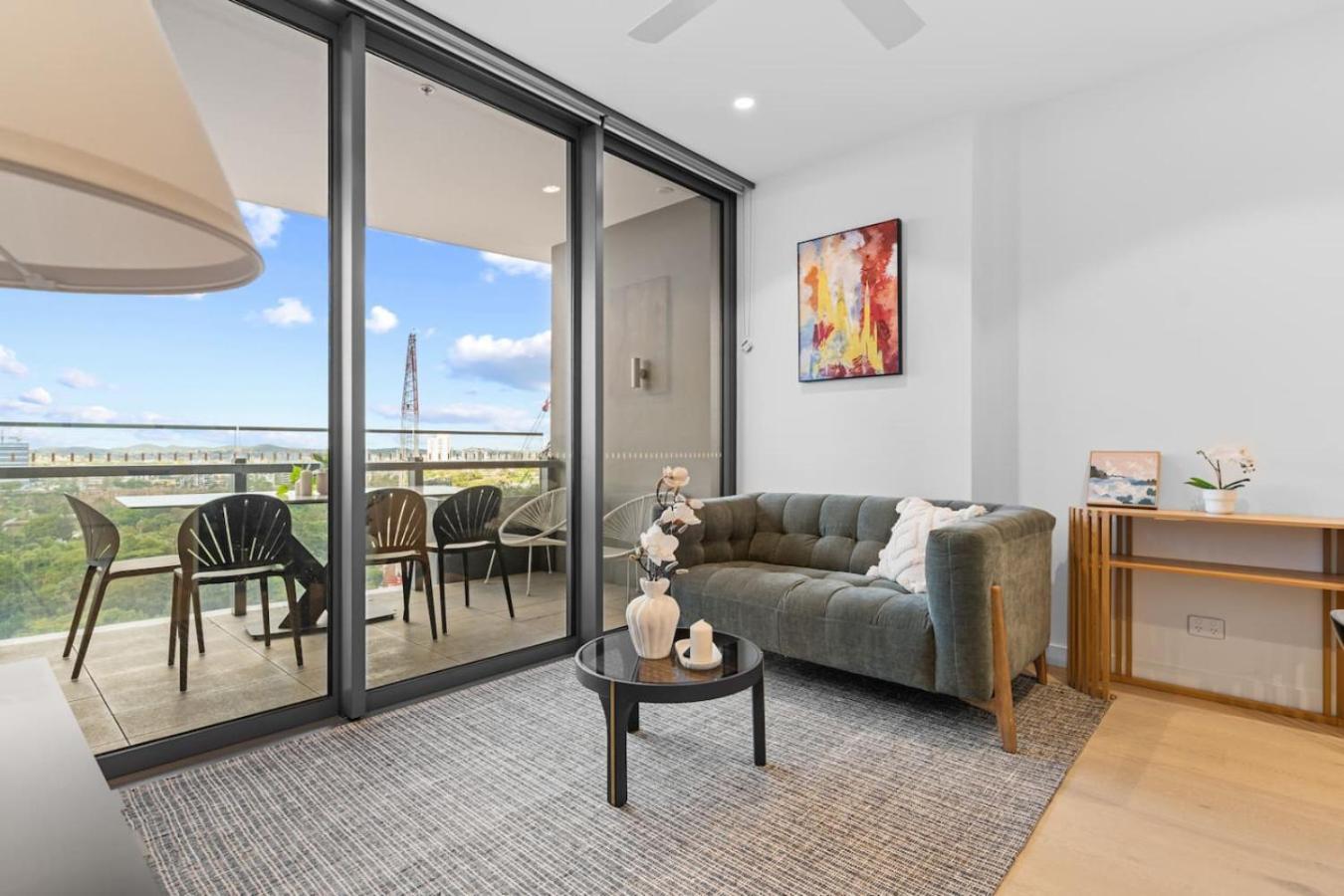 Apartment Prime Stay, Steps To River Mall And South Bank
