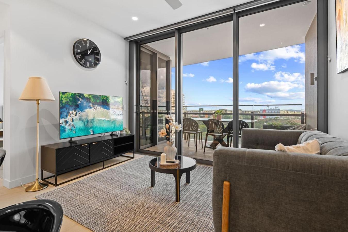 Apartment Prime Stay, Steps To River Mall And South Bank *